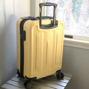 CAVALLI CLASS 20 Inch Logo Hardside Spinner Suitcase Champagne